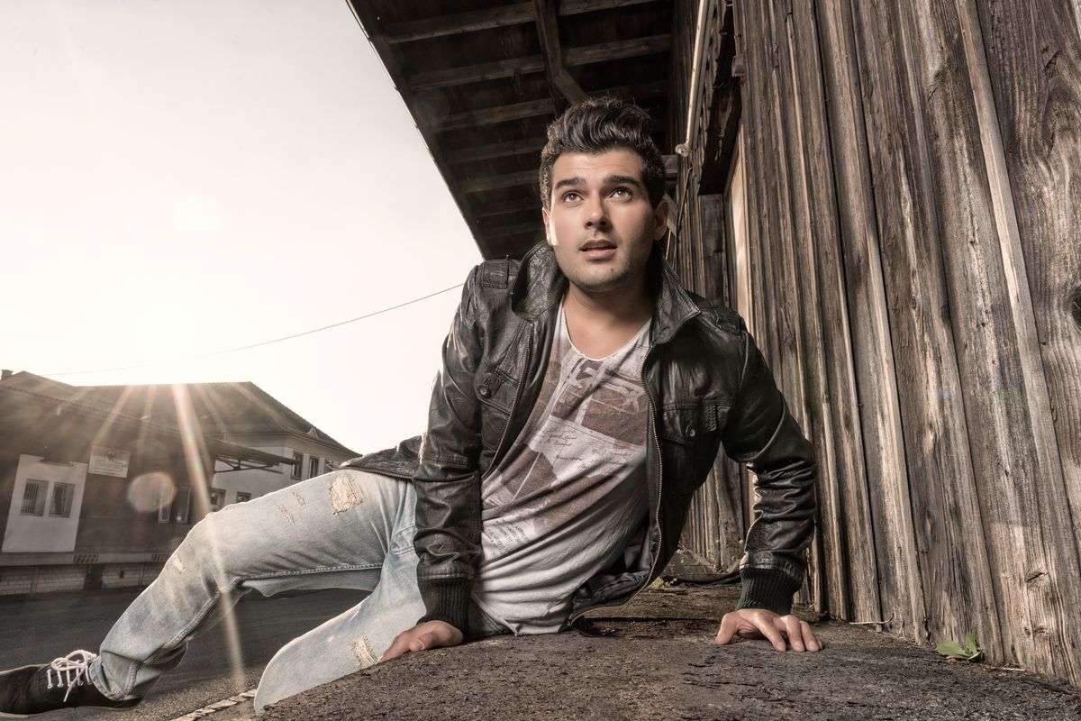 dj-sam-zürich-schweiz-foto-fotoshooting-singen-outdoor-on-location-3